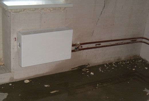 Почему течет вода из-под стиральной машины: причины и устранение неисправности