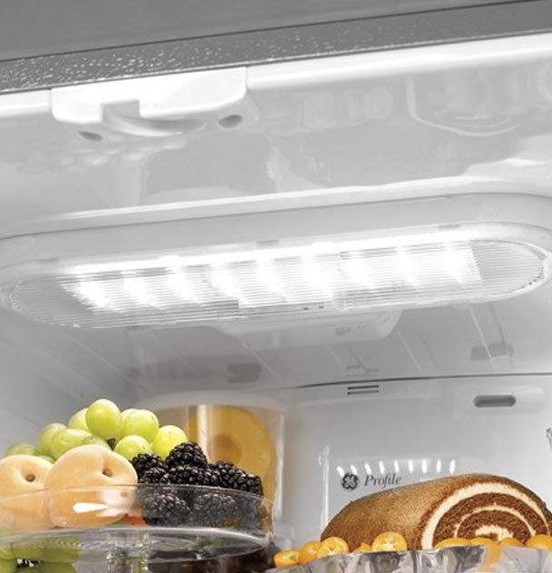 Индикатор температуры на холодильнике в морозильной камере мигает