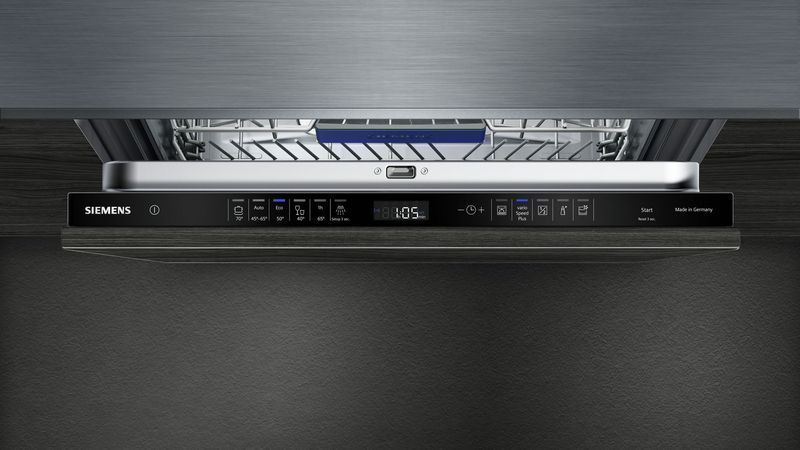 Обзор верхней панели задач с дисплеем для встраиваемой посудомоечной машины Siemens SN 656X00 MR