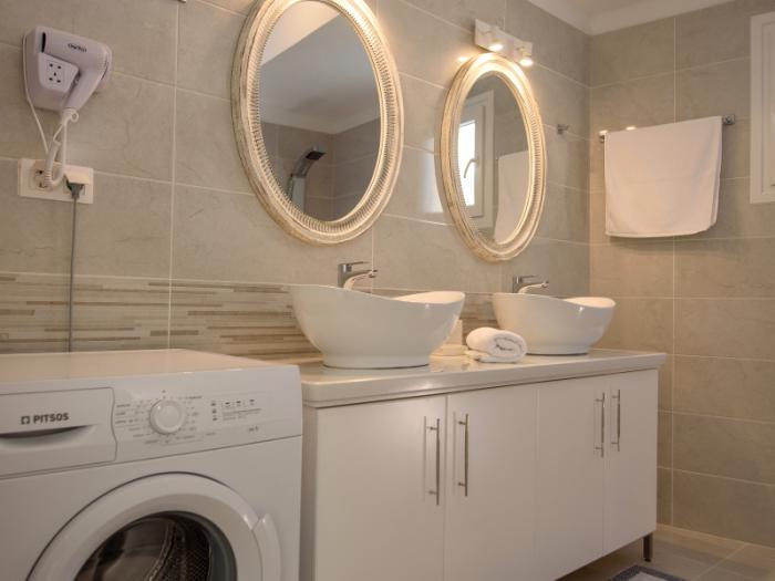 Идеи размещения стиральной машины в ванной с фото Идеи размещения стиральной машины в ванной с фото