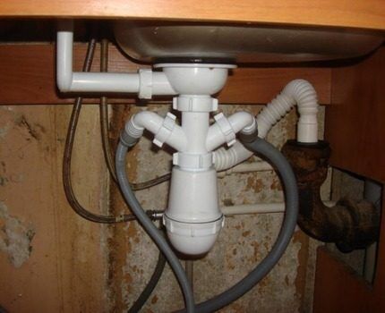 Комбинированный сифон