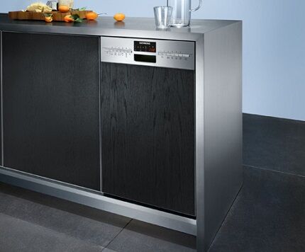 Частично встраиваемая посудомоечная машина