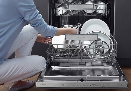 Особенности встраиваемой посудомоечной машины