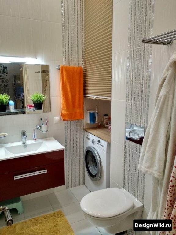 Фото без места для хранения в совмещенном санузле