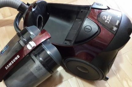 Пылесос с чистым фильтром