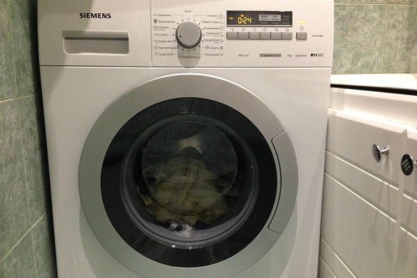 Стиральная машина Siemens WS10G240 со встроенной опцией