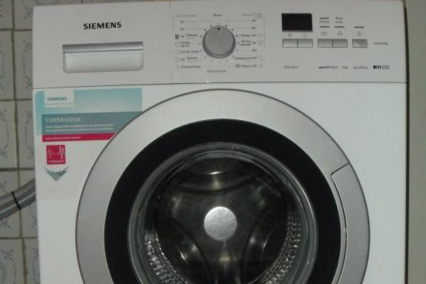 Стиральная машина Siemens WS 10G140 популярна среди пользователей