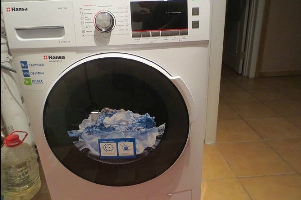Стиральная машина экономичная Hansa AWS610DH