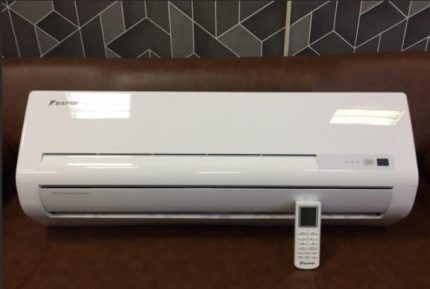 Комплект поставки устройства