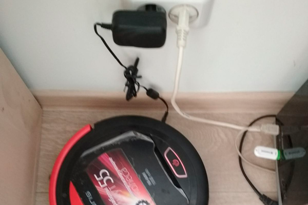 Зарядка робота-пылесоса Polaris PVCR 0610