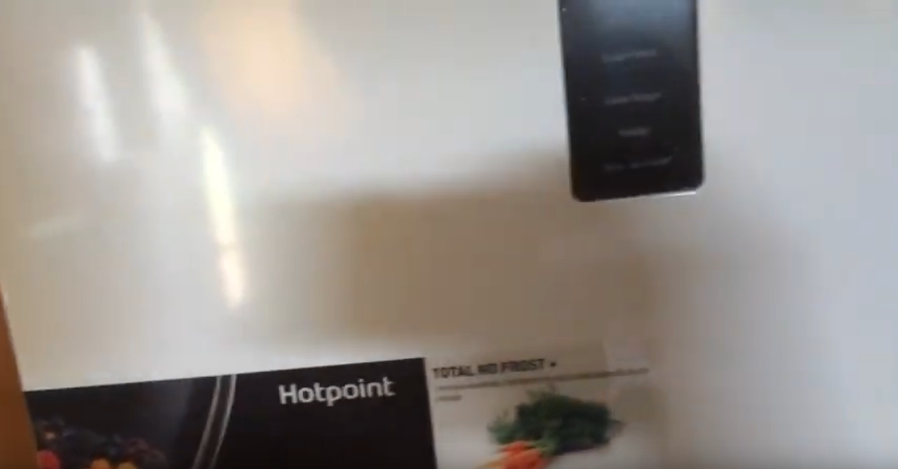 Холодильник Hotpoint-Ariston HFP 7200 WO