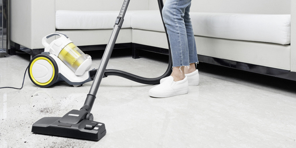 Если вы хотите качественно убрать в доме, вам крайне необходим пылесос