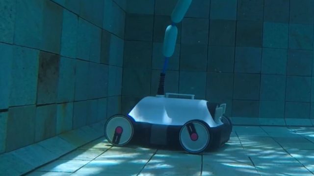 Как выбрать и оценить лучшие пылесосы для бассейна