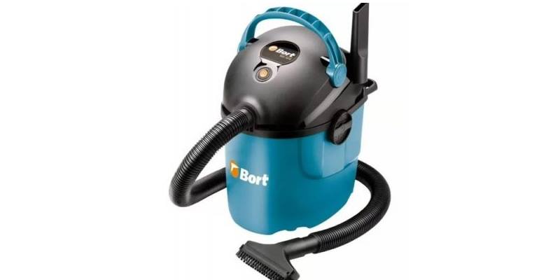 - в ремонтных мастерских для удаления пыли с корпусов электрооборудования.