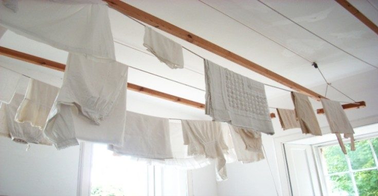 (+75 фото) Сушилки на балконе: разнообразие