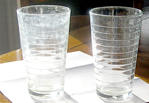 тарелка на бокалы после мытья в посудомоечной машине